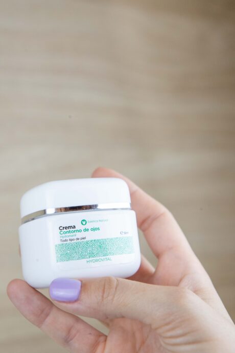 Crema contorno de ojos con hydromanil