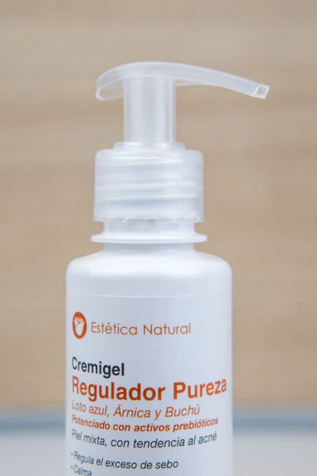 Cremigel regulador pureza loto azul arnica buchú